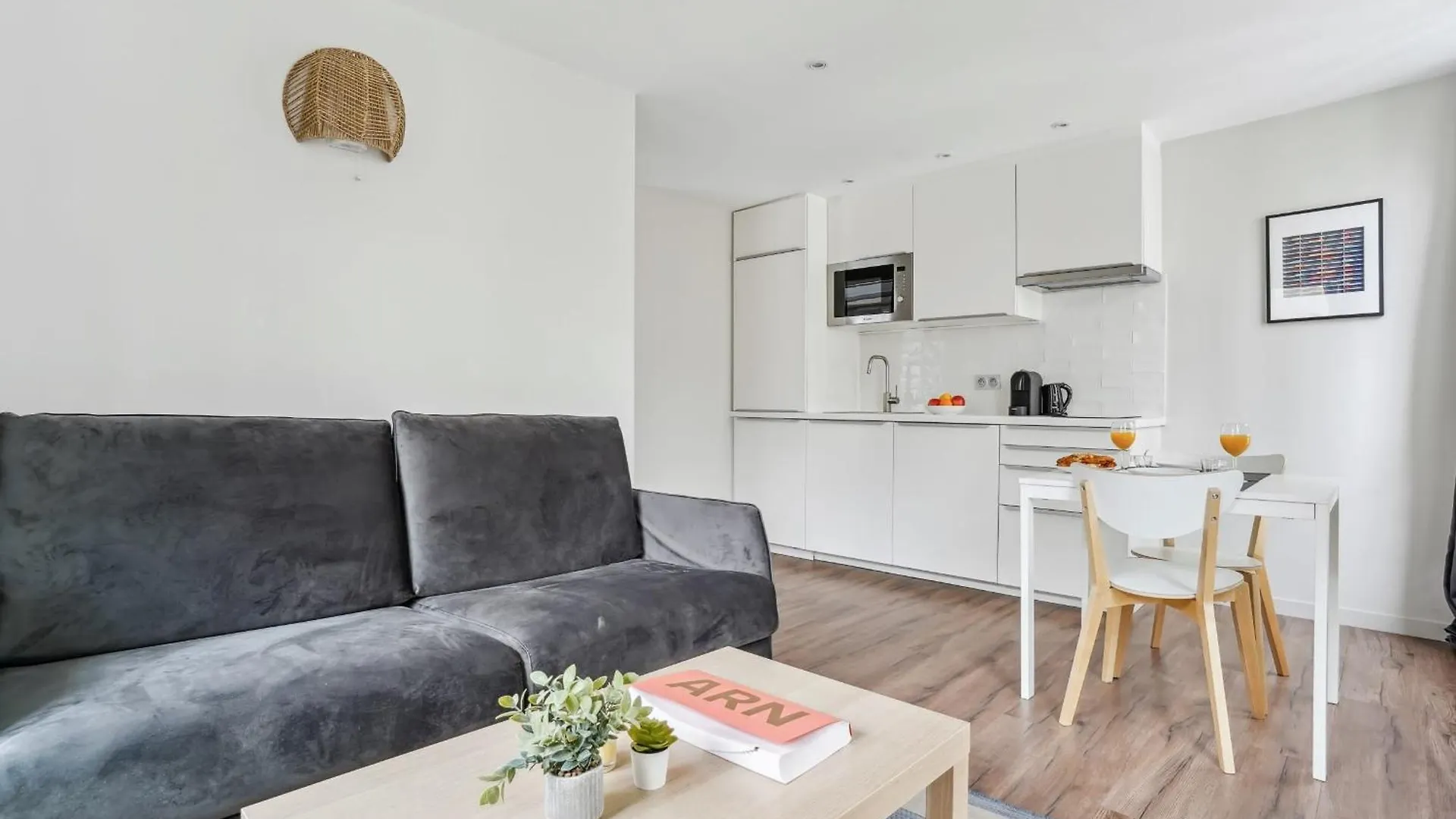 Republique & Le Marais - 1Br - Cityapartmentstay Paris 0*,  France